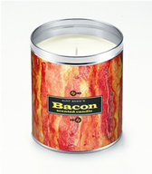 Bacon Scented Candle Sizzlin Bacon Scent Gag Gift (16 oz Crispy Design)